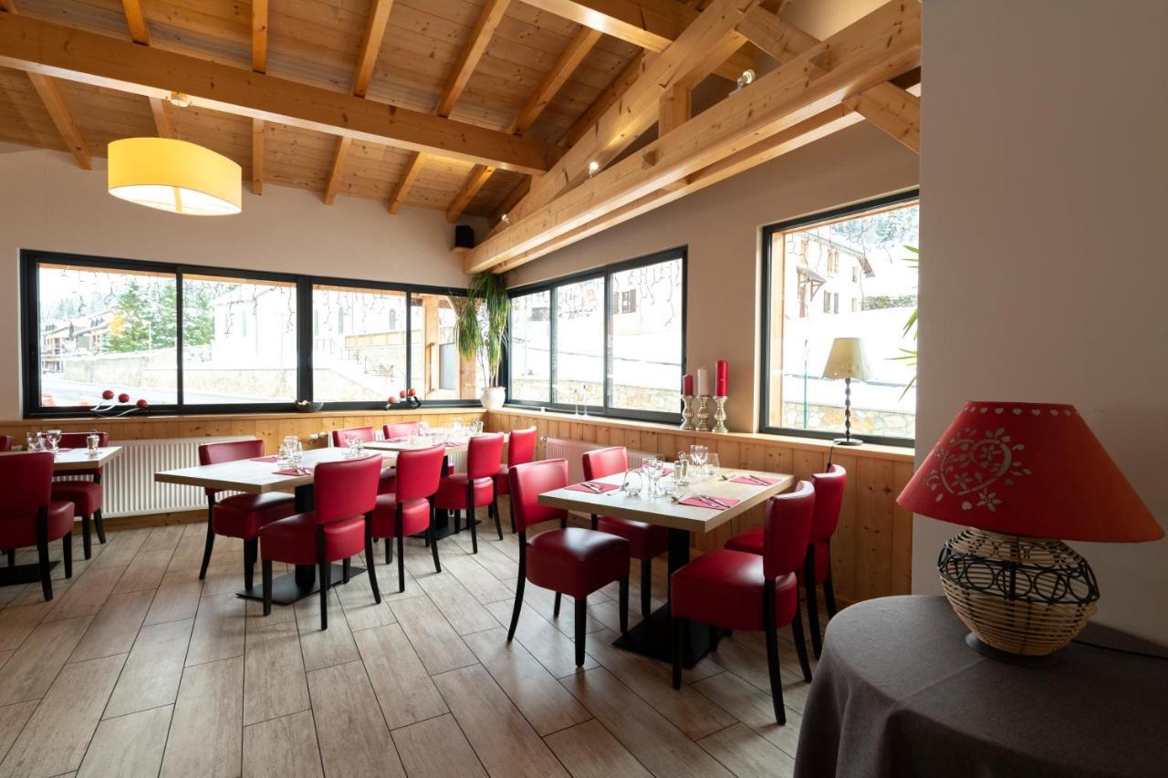 Hotel Restaurant Le Centre Lelex Luaran gambar
